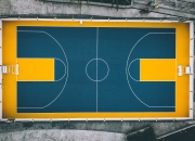 开云平台-青年军掀翻冠军舰队！红牛二队逆袭记，维斯塔潘的孤独纪录与F1权力游戏新序幕