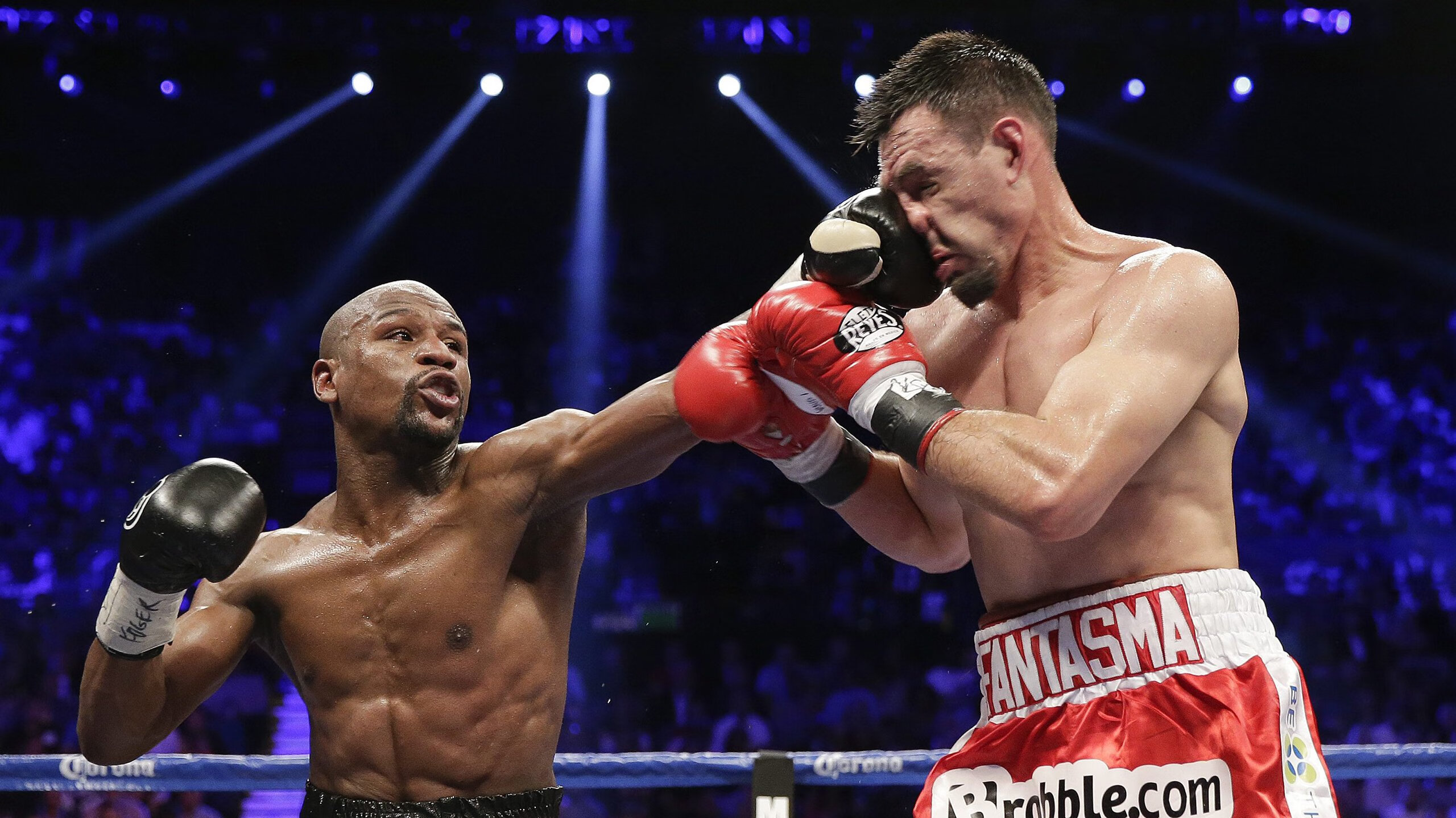 波兰奇兵奥恰洛夫！决胜局救4赛点逆转法国，他用球拍点燃欧洲